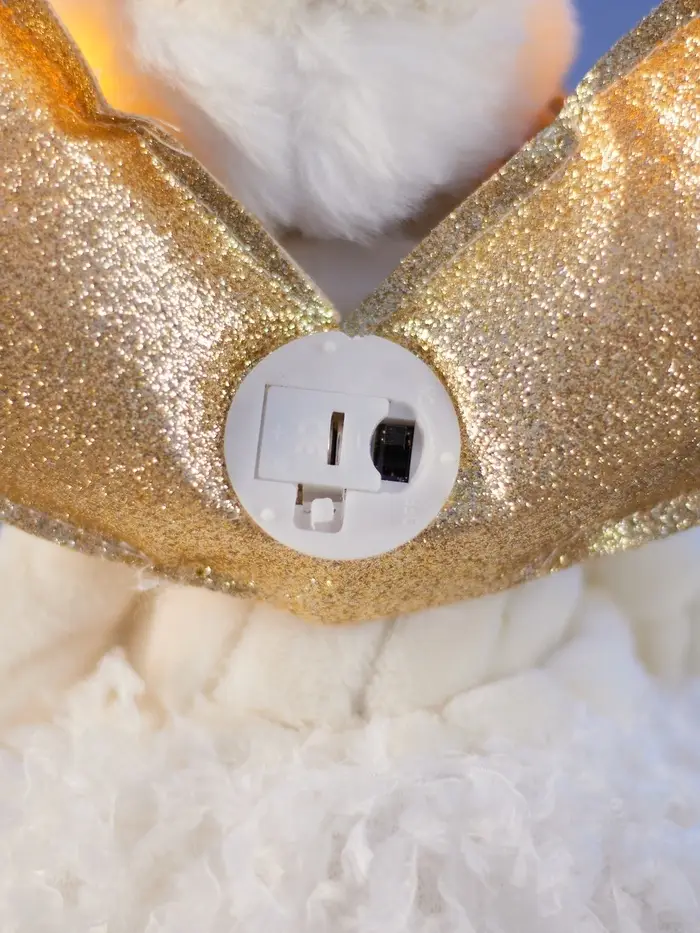 Светодиодная фигура &laquo;Кукла в белом&raquo; 70 см, текстиль, 6 LED, от батареек AG10&times;3, свечение тёплое белое