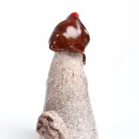 Фигурка светодиодная &laquo;Курочка в красной косынке&raquo;, декоративная, керамика, 8.3&times;7&times;15.7 см