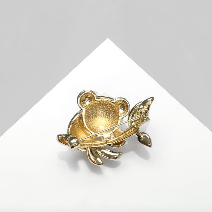 Брошь «Панда» на ветке, цветная в золоте Брошь «Панда» на ветке, цветная в золоте