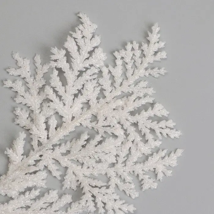 Декоративная веточка &laquo;Изумление&raquo; в белом цвете, 0,3 &times; 12 &times; 28 см