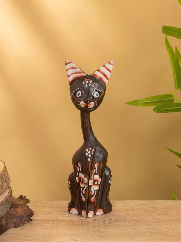 Сувенир «Кошка в ошейнике», 7×3.5×20 см, дерево Сувенир «Кошка в ошейнике», 7×3.5×20 см, дерево