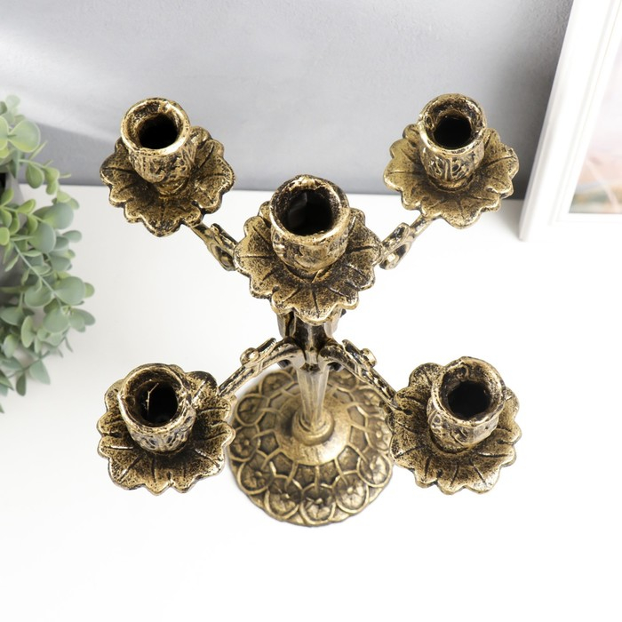 Подсвечник металл на 5 свечей Подсвечник металл на 5 свечей "Королевский" золотая патина 43х29х29 см