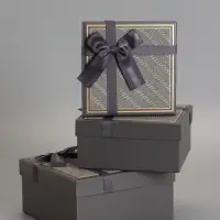 Наборок коробок 3 в 1 прямоугольные 19*19*9.8 17*17*8.0 15*15*6.5 см