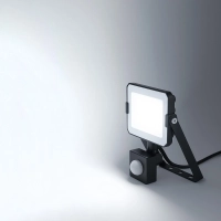 Прожектор светодиодный с cенсором  20 Вт 6500K холод св OSRAM