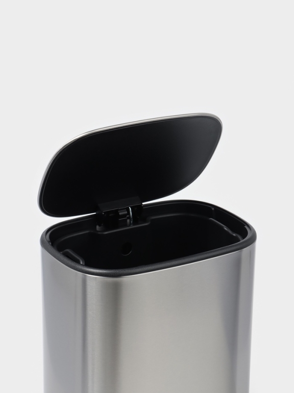 Ведро мусорное с педалью, 12л, нерж. сталь, цвет хром матовый Ведро мусорное с педалью, 12л, нерж. сталь, цвет хром матовый
