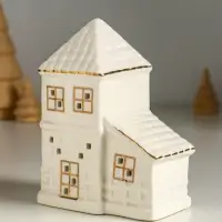 Сувенир керамика свет "Домик с верандой" белый с золотом 9,5х6х12,5 см Сувенир керамика свет "Домик с верандой" белый с золотом 9,5х6х12,5 см