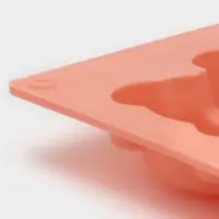 Форма для выпечки Доляна &laquo;Животные. Мишка&raquo;, силикон, 28.5&times;17 см, 6 ячеек (8.5&times;7 см), Pantone 1625 C