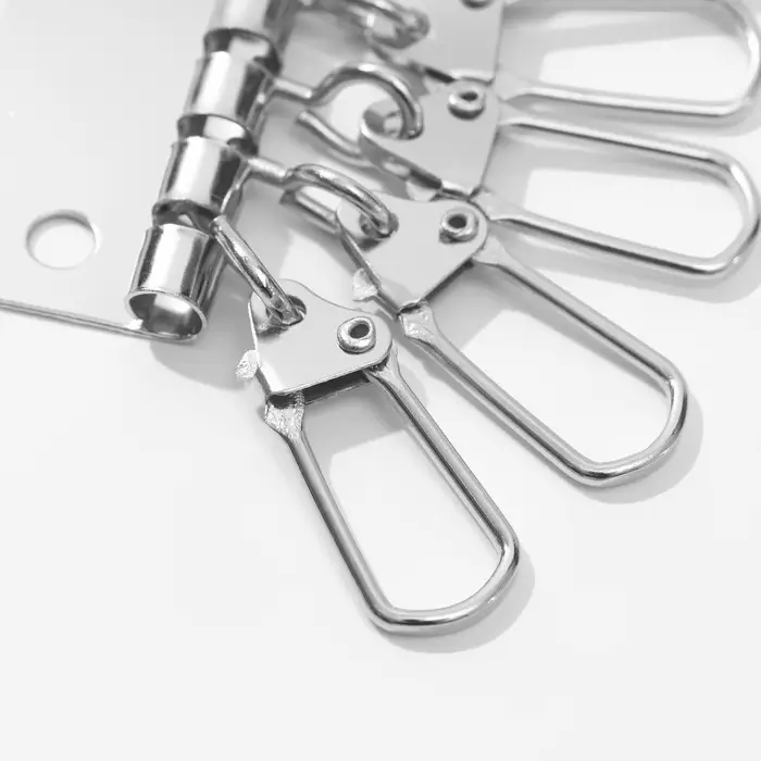 Основа для ключницы, 6 карабинов, 44 &times; 50 мм, цвет серебряный