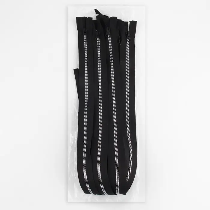 Молния «Трактор», №5, разъёмная, замок автомат, 60 см, чёрная, белая Молния «Трактор», №5, разъёмная, замок автомат, 60 см, чёрная, белая