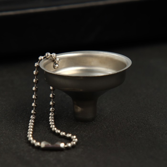 Фляжка с воронкой «Не ждите», 240 мл Фляжка с воронкой «Не ждите», 240 мл