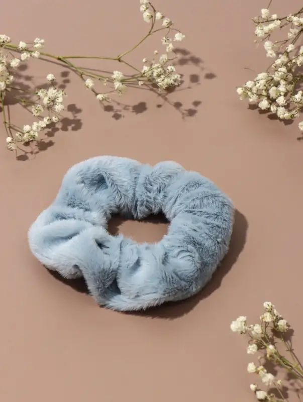 Резинка для волос QF &laquo;Орбита&raquo;, нежность, 9 см, голубая