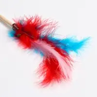 Дразнилка &laquo;Перья с колокольчиком&raquo; на деревянной палочке, с бубенчиком, цвет МИКС