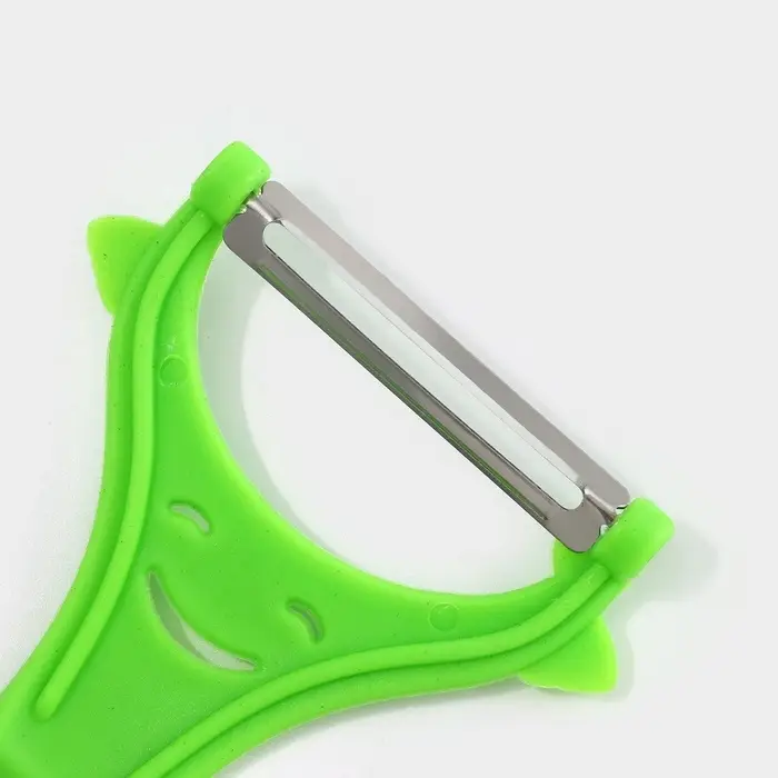 Овощечистка Доляна «Смайлик», 15 см, зелёная Овощечистка Доляна «Смайлик», 15 см, зелёная