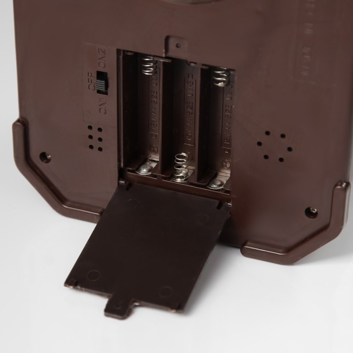 Светодиодная фигура «Дед Мороз на поезде» 31.5 × 18 × 18 см, полистоун, батарейки ААх3 (не в комплекте), USB, свечение тёплое белое Светодиодная фигура «Дед Мороз на поезде» 31.5 × 18 × 18 см, полистоун, батарейки ААх3 (не в комплекте), USB, свечение тёплое белое