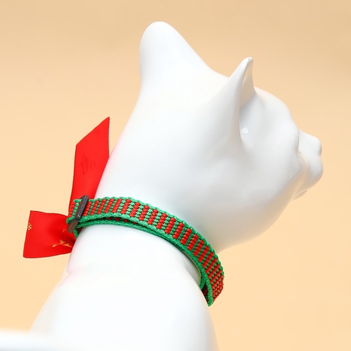 Ошейник + бант + новогодний подвес Ошейник + бант + новогодний подвес "Шарики", 30 х 1 см, капрон, зелёный