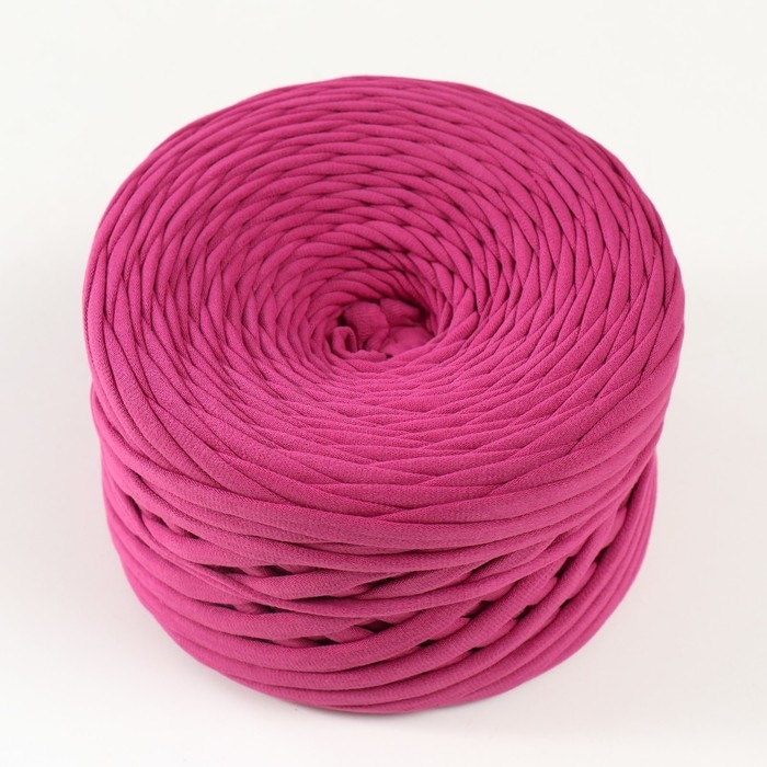 Трикотажная пряжа, ширина 7-9 мм, 100м/295 гр±10% (06 - брусника)