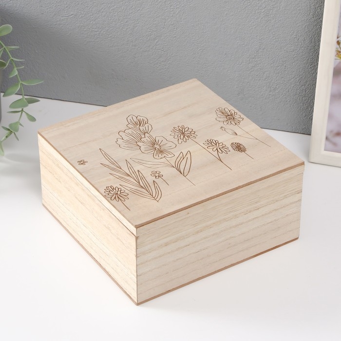 Шкатулка дерево  Шкатулка дерево "Полевые растения" 18х18х9 см