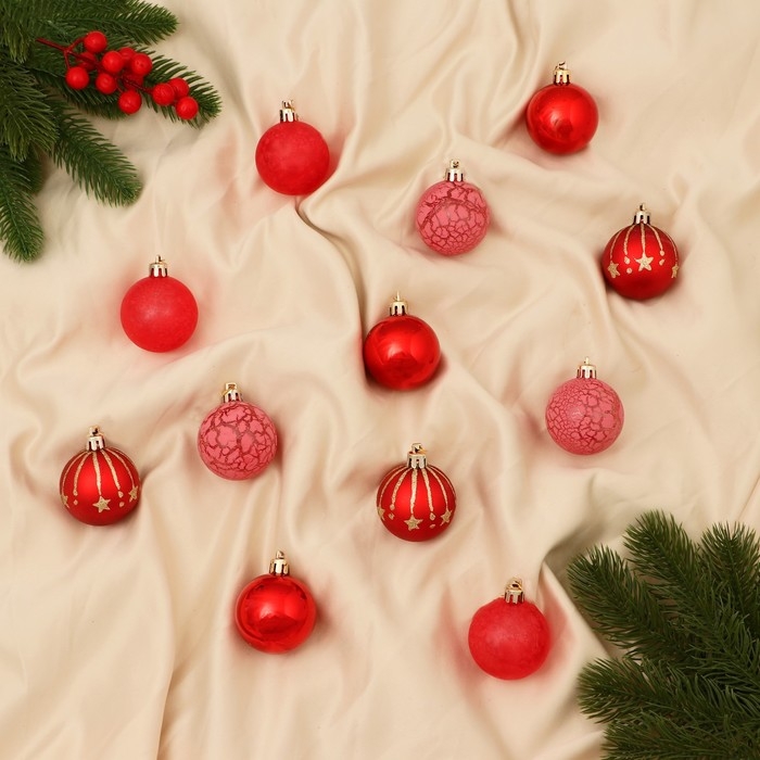 Набор шаров пластик d-5 см, 12 шт Набор шаров пластик d-5 см, 12 шт "Морозная ночь" красный