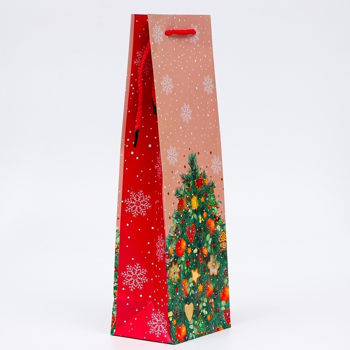 Новый год. Пакет подарочный новогодний под бутылку, упаковка  Новый год. Пакет подарочный новогодний под бутылку, упаковка "Красивая Ёлка", 12 х 36 х 8,5 см.