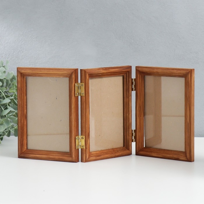 Фоторамка тройная 10х15 см №1 орех Фоторамка тройная 10х15 см №1 орех