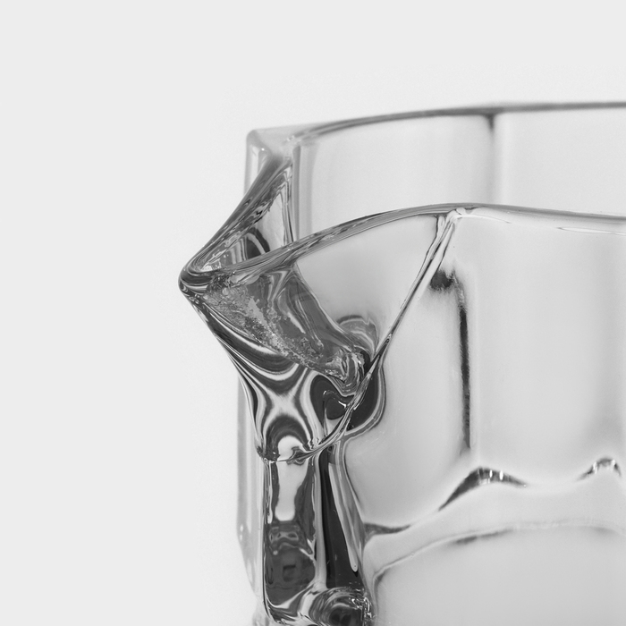 Кувшин стеклянный Kosem, 1,25 л, красная крышка Кувшин стеклянный Kosem, 1,25 л, красная крышка