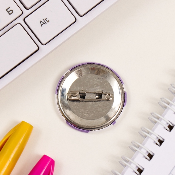 Значки закатные набор 3 шт d=25 мм d=35 мм Значки закатные набор 3 шт d=25 мм d=35 мм "Ангел" 7х7 см