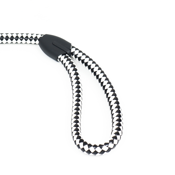 Поводок круглый Поводок круглый "Рябь", экокожа, 120 х 1,2 см, чёрно-белый