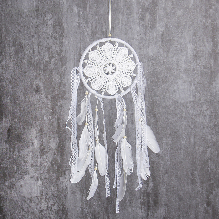 Ловец снов с кружевом Ловец снов с кружевом "Свобода" d=16 см длина 43 см