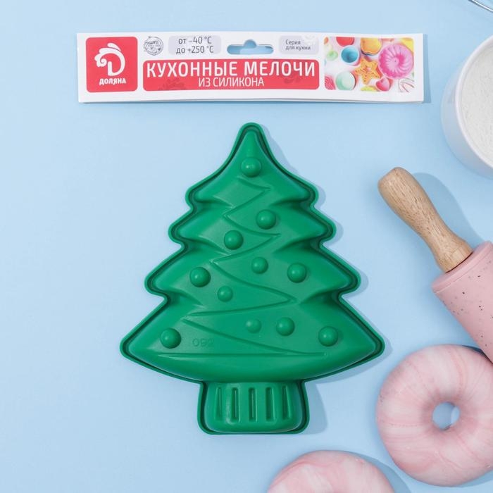 Форма для выпечки новогодняя Доляна &laquo;Ёлочка с гирляндой&raquo;, силикон, 18&times;14,5&times;3,5 см, цвет красный