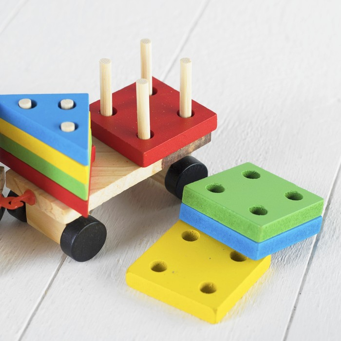 Конструктор  Конструктор "Паровоз" 4 фигуры