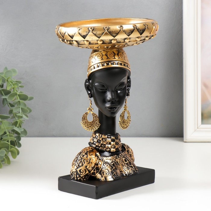 Сувенир полистоун подставка Сувенир полистоун подставка "Африканка в золотом уборе, с серьгами в ушах" 25х15х15 см