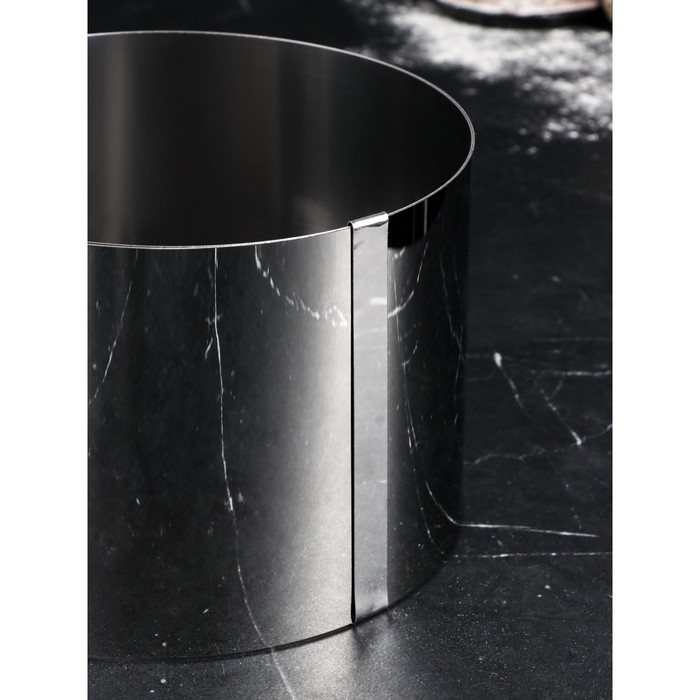 Форма для выпечки и выкладки с регулировкой размера «Круг», h-12 см, d-16-30 см Форма для выпечки и выкладки с регулировкой размера «Круг», h-12 см, d-16-30 см