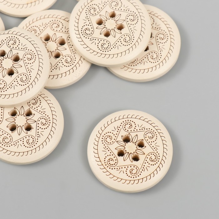 Пуговицы дерево для творчества 4 прокола Пуговицы дерево для творчества 4 прокола "Узоры" белая набор 10 шт 3х3 см