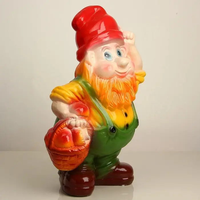 Садовая фигура из гипса &laquo;Гном с грибами&raquo;, 47&times;21&times;30 см