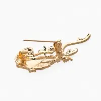 Брошь "Медуза", цвет белый в золоте Брошь "Медуза", цвет белый в золоте