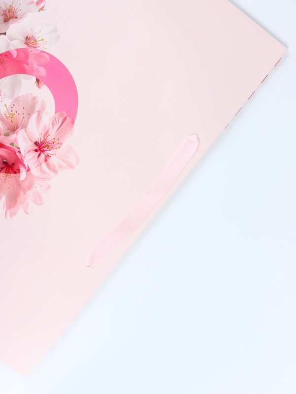 Пакет подарочный ламинированный вертикальный «Март», XL 40 × 49 × 19 см