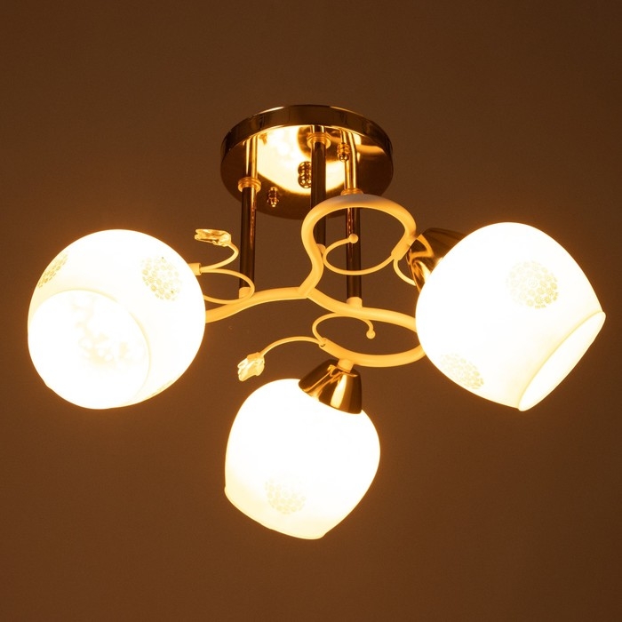 Люстра Люстра "Оливия" 3х60Вт Е27 Золото, белый 48х48х28см