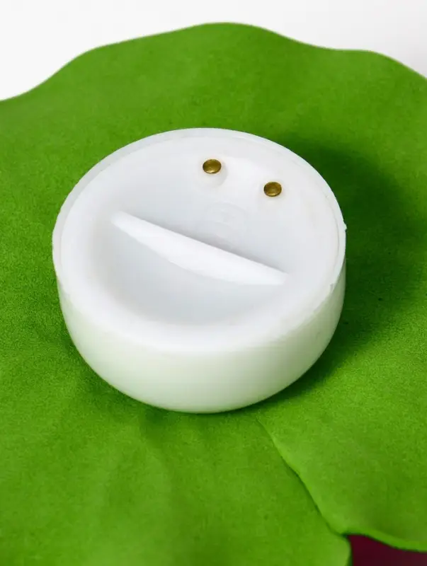 Садовый светильник для водоемов 10 х 13 х 15 см, на батарейке "Лотос" розовый СК-002