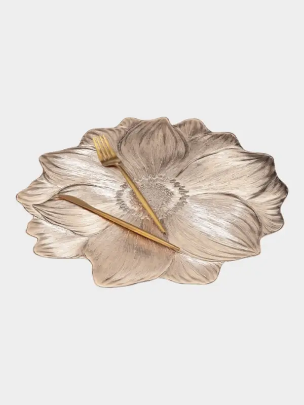 Набор салфеток для стола Доляна &laquo;Цветок&raquo;, 38&times;38 см, 4 шт., ПВХ, золотистый