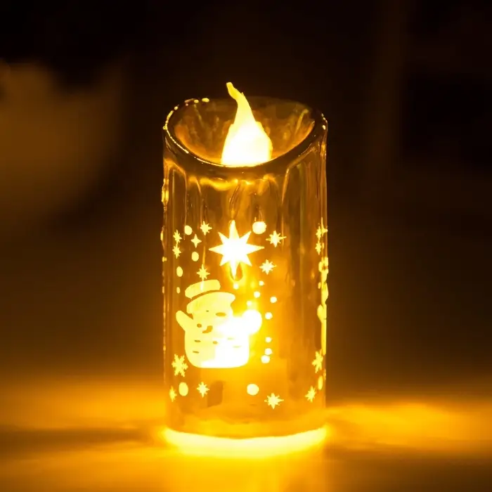 Светодиодная свеча, ночник LED RISALUX &laquo;Новый год&raquo;, от батареек, 3.8&times;3.8&times;7.5 см, МИКС