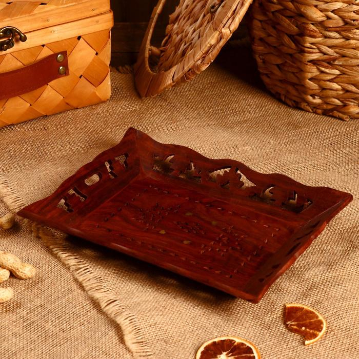 Поднос дерево Поднос дерево "Резной" 24*19*3 см