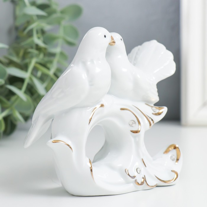 Сувенир керамика Сувенир керамика "Голубки белоснежные" стразы 9,5х11х4,2 см