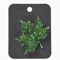 Брошь &laquo;Лист&raquo; кленовый, стеклярус, цвет зелёный в золоте