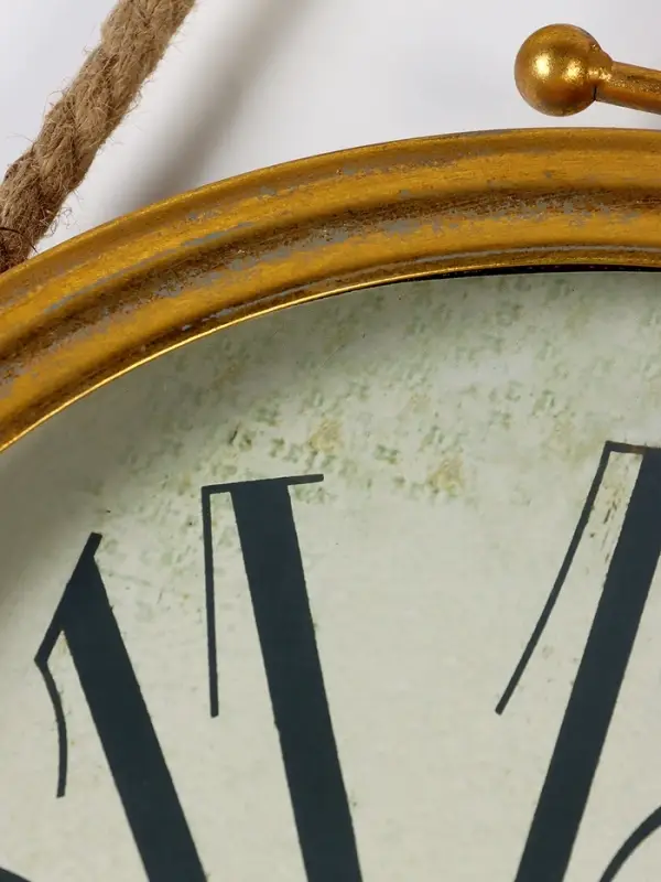 Часы настенные интерьерные &laquo;Кортили&raquo;, дискретный ход, на подвесе, 35&times;64 см, золотистые, от батарейки 1&times;АА