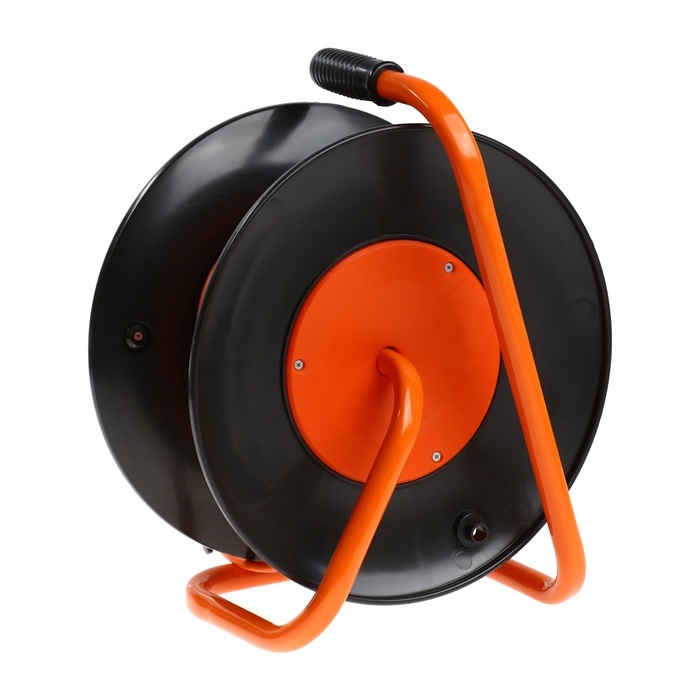 Удлинитель на катушке Luazon Lighting ЕСО, 4 розетки, 20 м, 10 А, ПВС 3х0.75 мм2, с з/к, IP 20, термовыключатель Удлинитель на катушке Luazon Lighting ЕСО, 4 розетки, 20 м, 10 А, ПВС 3х0.75 мм2, с з/к, IP 20, термовыключатель