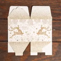 Коробка складная, подарочная новогодняя «Снежные олени» 10×10×10 см