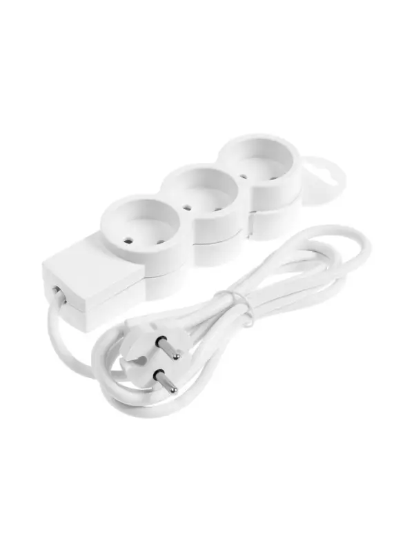 Удлинитель бытовой В приДАЧУ, 3 гнезда, 1,5м, 10 А, 2200 вт, ПВС 2&times;0,75мм2, без заземления, белый 10