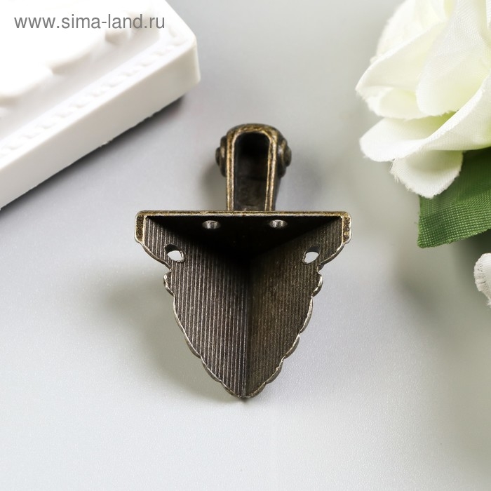 Уголок (ножка) для шкатулки Уголок (ножка) для шкатулки "Старинная" 4,8х3,7 см С-019
