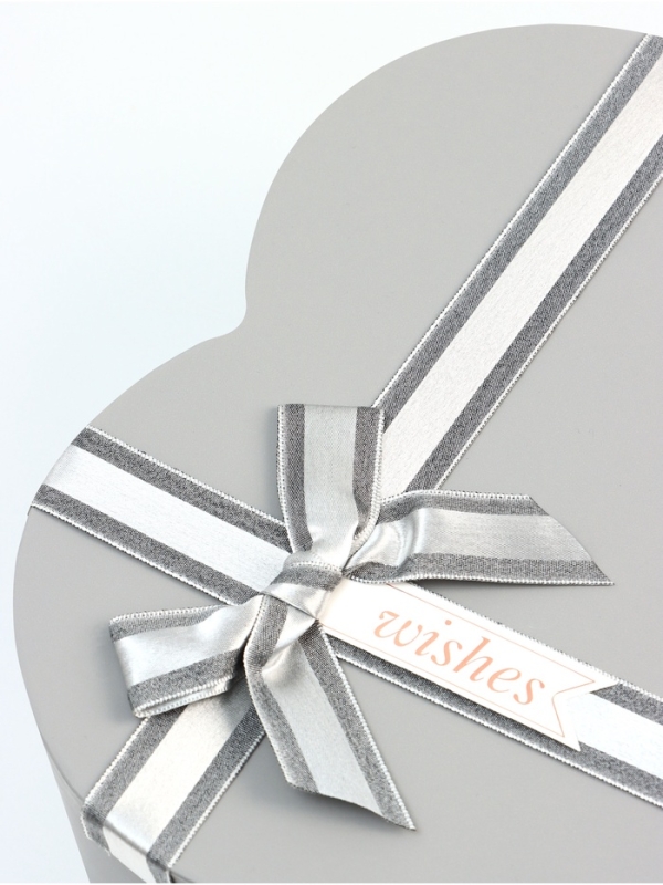 Набор коробок 3 в 1 сердца 31 х 27 х 13,3; 28 х 25 х 11,7; 26 х 23 х 10,3 см Набор коробок 3 в 1 сердца 31 х 27 х 13,3; 28 х 25 х 11,7; 26 х 23 х 10,3 см