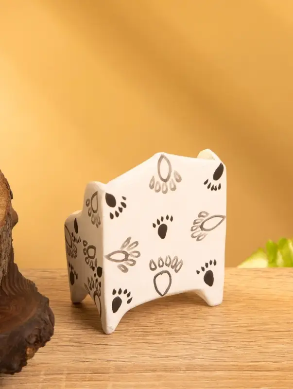 Сувенир «Кресло с следами», 5×3×6.5 см, дерево, чёрно-белый